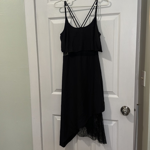 BCBG - Black Lace Hanker-chief Hem Lace Slip Dress ANTM - Picture 2 of 8